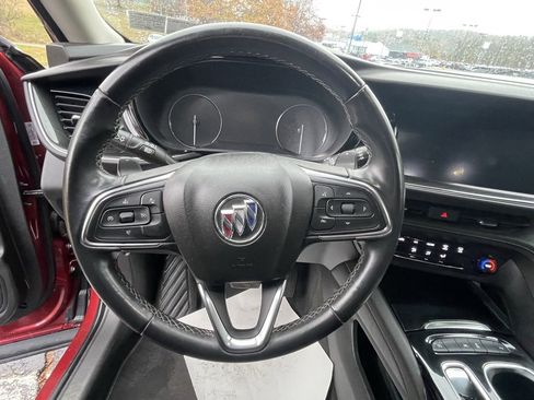 Certified 2022 Buick Envision Preferred w/ Safety Package image 25