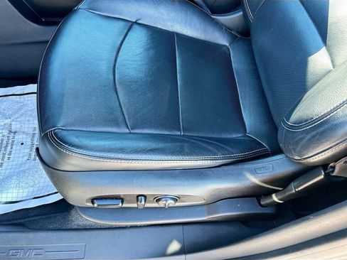 Used 2019 GMC Terrain SLT image 21