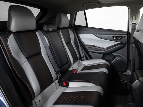 Used 2023 Subaru Crosstrek 2.5i Limited w/ Moonroof Package image 23