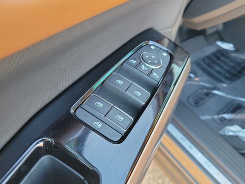 New 2025 Nissan Pathfinder Platinum image 22