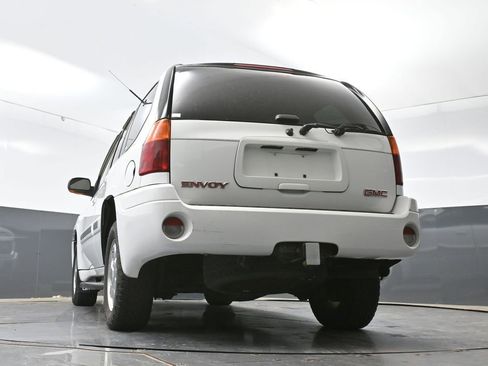 Used 2003 GMC Envoy SLT AWD/4WD image 29