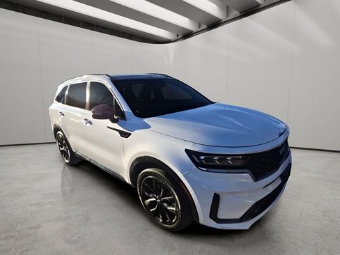 Used 2023 Kia Sorento SX image 7