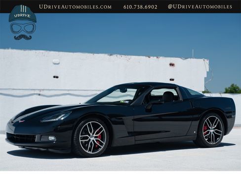 Used 2006 Chevrolet Corvette Coupe w/ Preferred Equipment Group RWD image 10