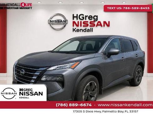 Certified 2024 Nissan Rogue SV FWD image 1