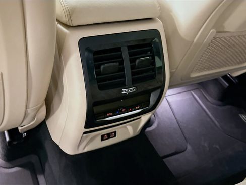 Used 2021 BMW X3 xDrive30i w/ Convenience Package image 29