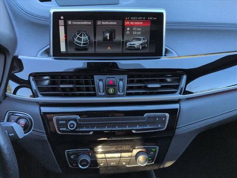 Used 2021 BMW X1 xDrive28i image 15