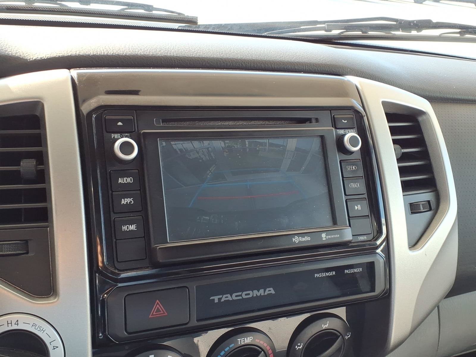 Used 2015 Toyota Tacoma 4x4 Double Cab w/ TRD Sport Package image 10