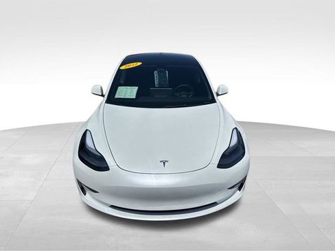 Used 2022 Tesla Model 3 Long Range AWD/4WD image 8