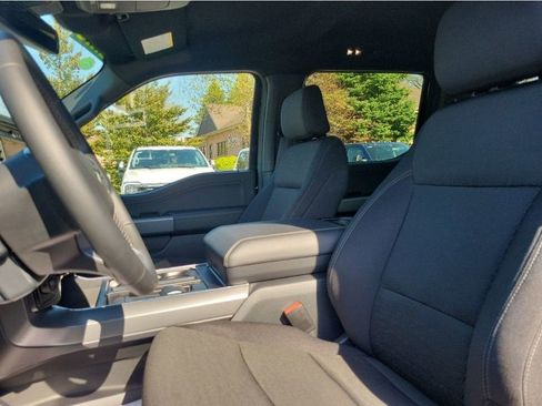 New 2026 Ford F150 XLT w/ Equipment Group 302A MID image 7