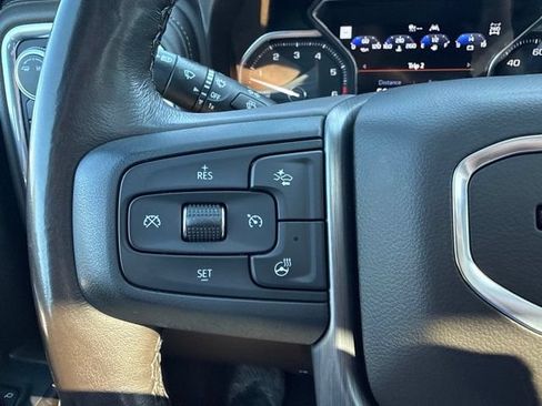 Used 2020 GMC Sierra 1500 Denali w/ Denali Ultimate Package AWD/4WD image 18