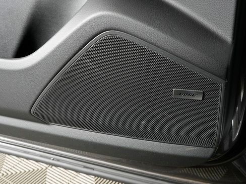 Certified 2026 Porsche Cayenne image 17