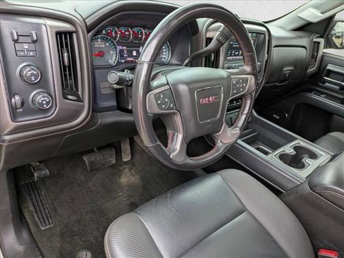 Used 2018 GMC Sierra 1500 SLT AWD/4WD image 10
