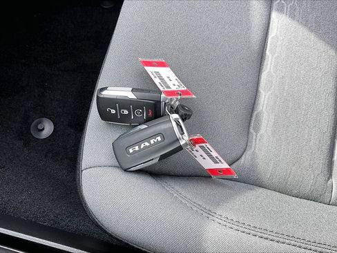 New 2026 RAM 1500 Big Horn AWD/4WD image 25