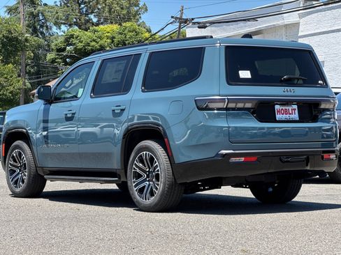 New 2026 Jeep Grand Wagoneer 2WD image 5
