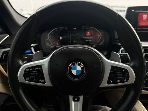 Used 2021 BMW 540i xDrive w/ M Sport Package image 25