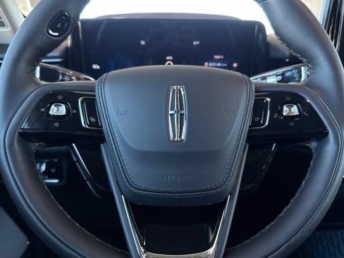 New 2026 Lincoln Aviator Reserve AWD/4WD image 23