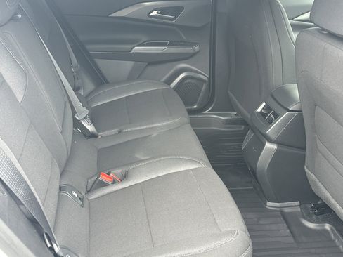 New 2026 Chevrolet Equinox EV LT image 16