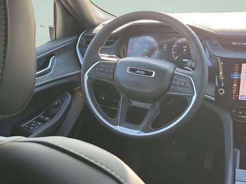 New 2026 Jeep Grand Cherokee Altitude RWD image 25