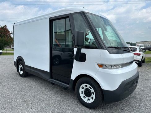 Used 2024 Chevrolet Brightdrop 400 w/ Commercial Equipment Package AWD/4WD image 5