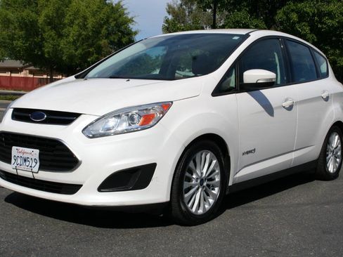 Used 2018 Ford C-MAX SE FWD image 19
