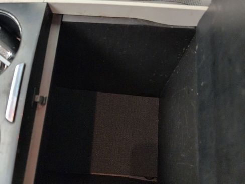 Used 2013 Toyota Sienna LE image 42