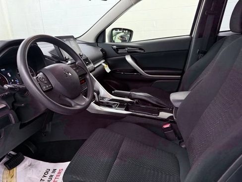 Used 2024 Mitsubishi Eclipse Cross LE AWD/4WD image 17