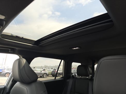 New 2026 Subaru Outback Premium image 9