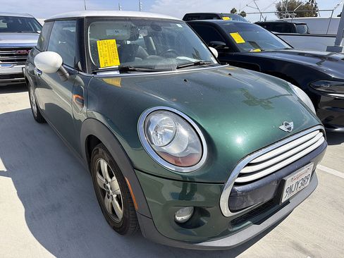 Used 2015 MINI Cooper 2-Door Hardtop FWD image 3