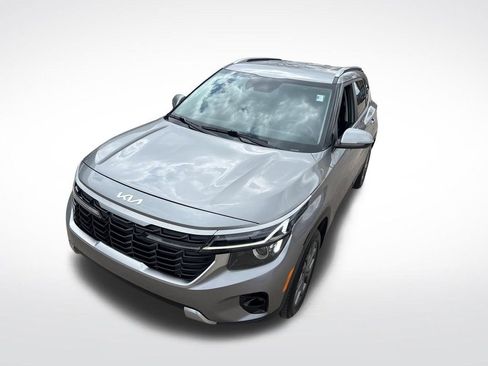 Certified 2024 Kia Seltos S image 39