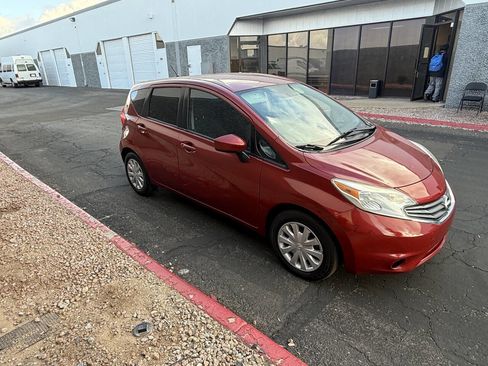 Used 2015 Nissan Versa Note SV image 3