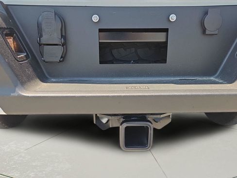 Used 2025 Ford F150 Lariat AWD/4WD image 14