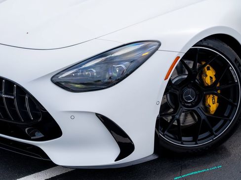 Used 2025 Mercedes-Benz AMG GT 55 image 3