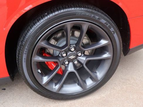Used 2020 Dodge Challenger R/T Scat Pack RWD image 26