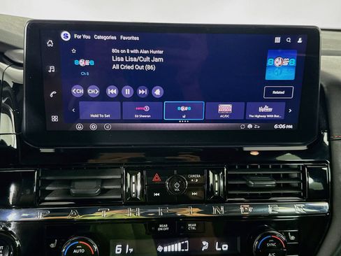 Used 2026 Nissan Pathfinder Rock Creek AWD/4WD image 16