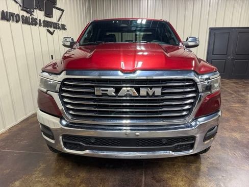 Used 2025 RAM 1500 Laramie AWD/4WD image 2