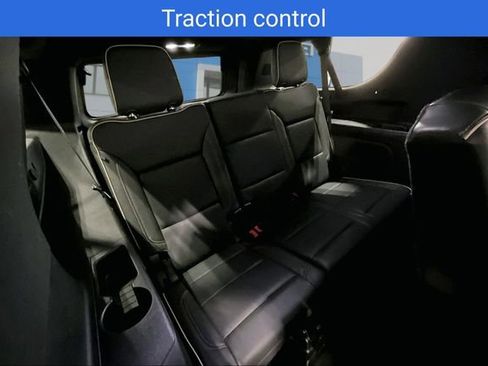Certified 2024 Chevrolet Suburban Premier AWD/4WD image 25