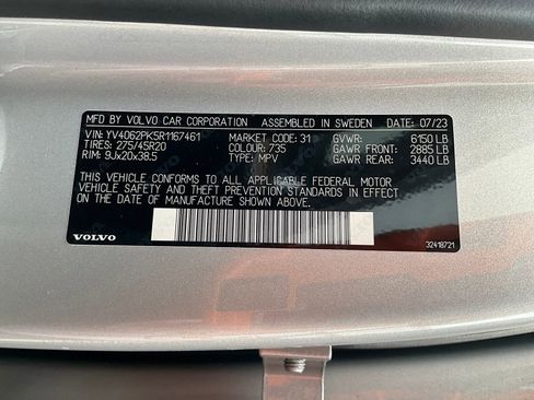 Certified 2024 Volvo XC90 B6 Core w/ Protection Package Premier image 37