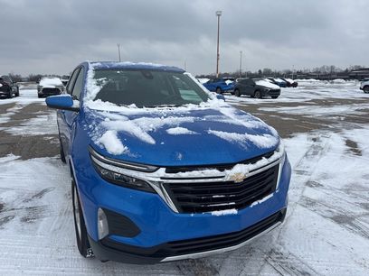 Used 2024 Chevrolet Equinox LT w/ LPO, Floor Liner Package