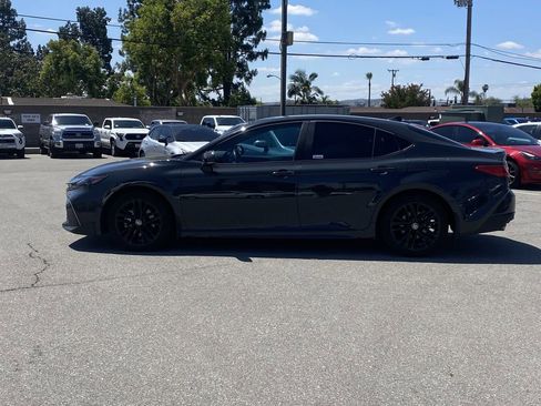 Certified 2025 Toyota Camry SE w/ Convenience Package image 2