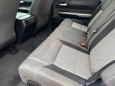 Used 2017 Toyota Tundra SR5 w/ SR5 Upgrade Package RWD image 16
