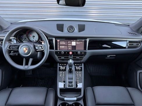 New 2026 Porsche Macan S image 16
