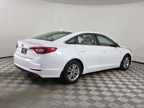 Used 2016 Hyundai Sonata SE FWD image 7