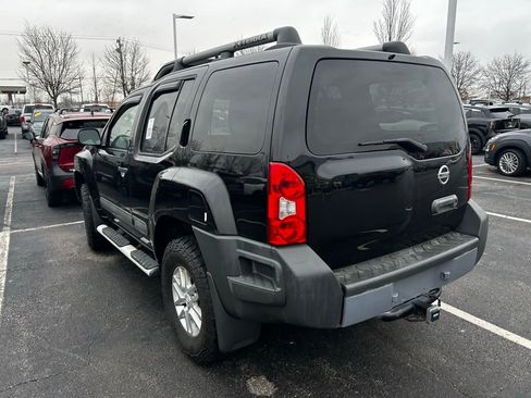 Used 2015 Nissan Xterra S image 4