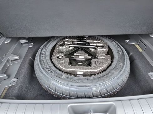 New 2026 Hyundai Kona SEL Premium image 30