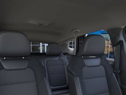 New 2026 Chevrolet Trax LT w/ Driver Confidence Package FWD image 24