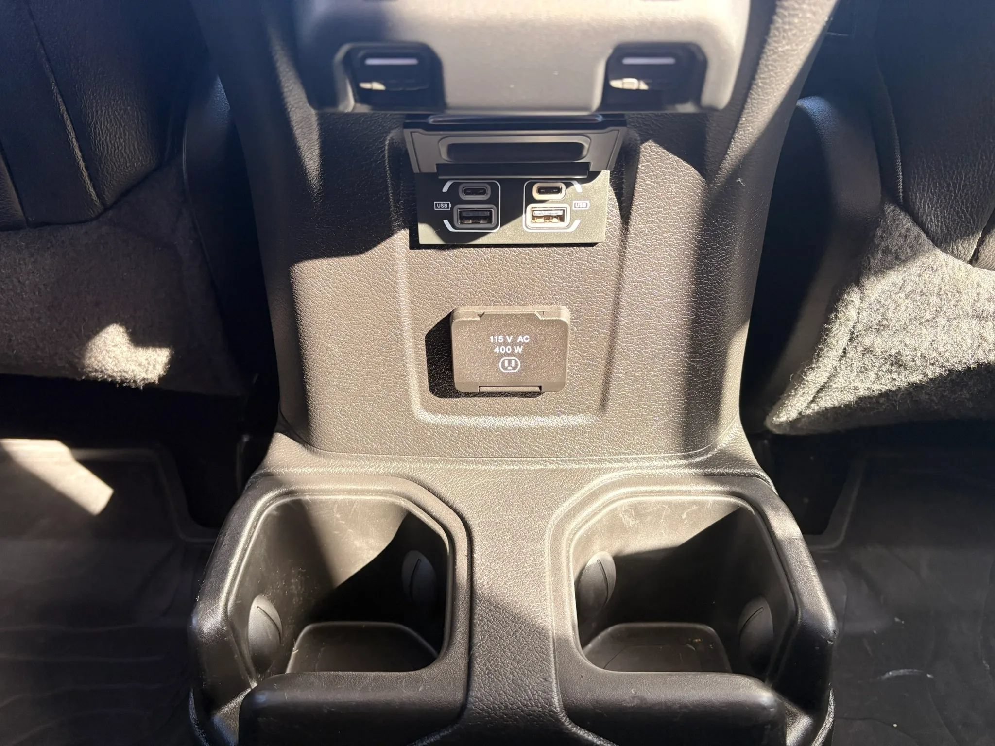 Used 2023 Jeep Gladiator Overland AWD/4WD image 28