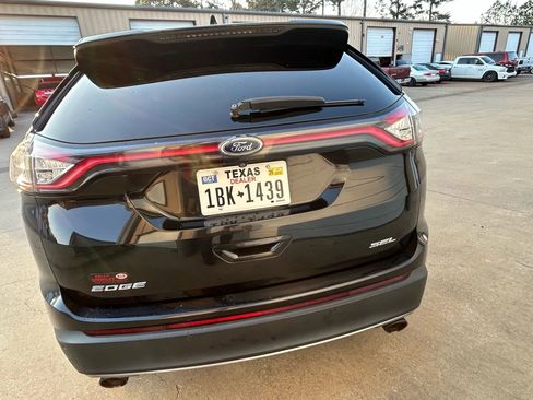 Used 2015 Ford Edge SEL w/ Equipment Group 201A image 4