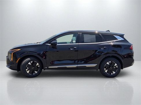 New 2026 Kia Sportage LX image 7