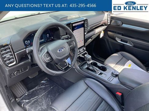 New 2025 Ford Ranger Lariat w/ FX4 Off-Road Package AWD/4WD image 4