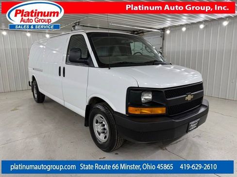 Used 2016 Chevrolet Express 3500 Extended RWD image 7